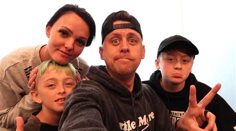 roman atwood|@romanatwood .